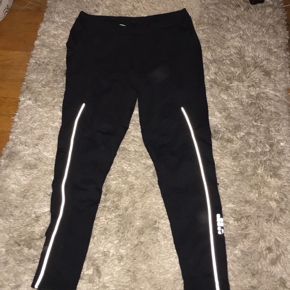 Black leggings